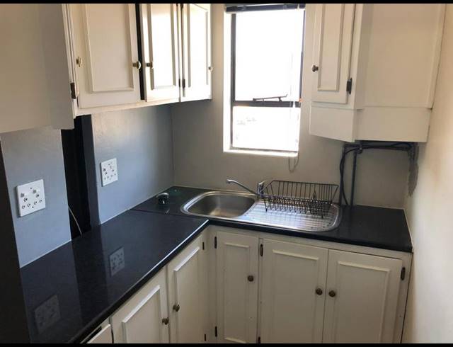 INDUSTRIAL PROPERTY TO RENT IN HENNOPSPARK